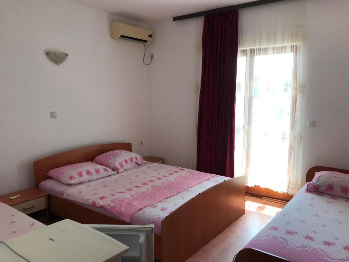 Rooms Ajllin Ulcinj Exterior foto