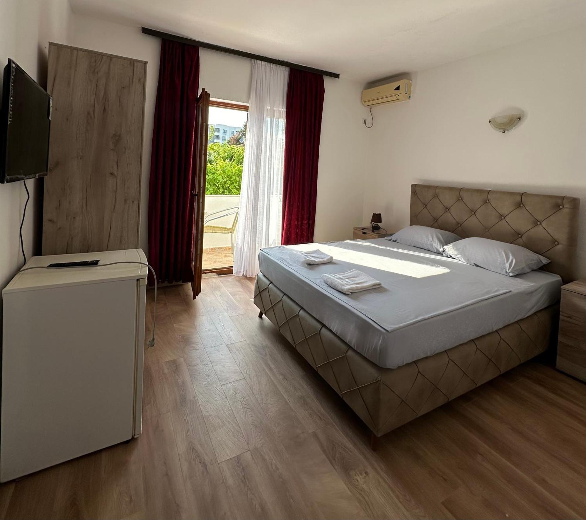 Rooms Ajllin Ulcinj Exterior foto
